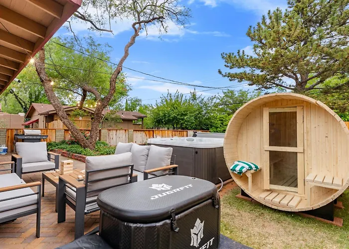 Ferienhaus New Spacious Hot Tubsaunacold Plunge *