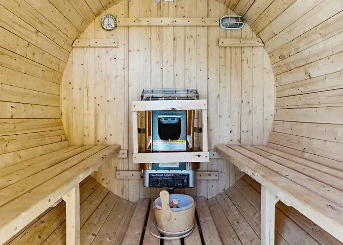 New Spacious Hot Tubsaunacold Plunge * Sedona