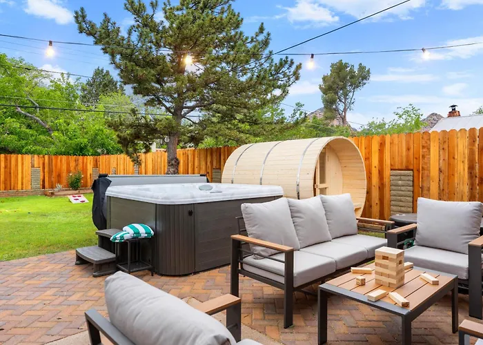 New Spacious Hot Tubsaunacold Plunge